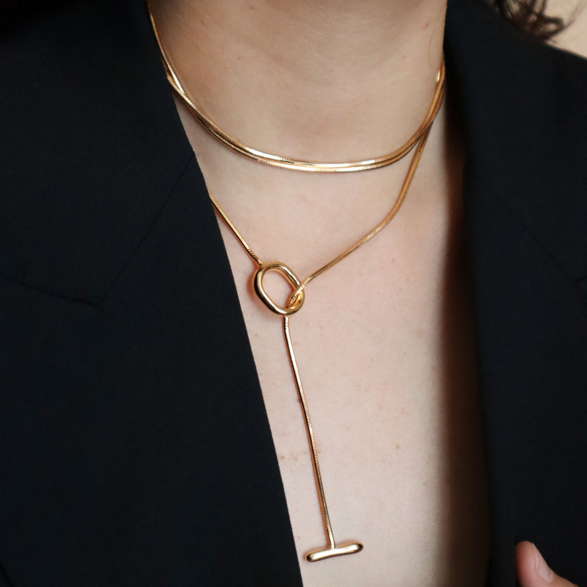 Vine Hoop Snake Bone Necklace - Image 4