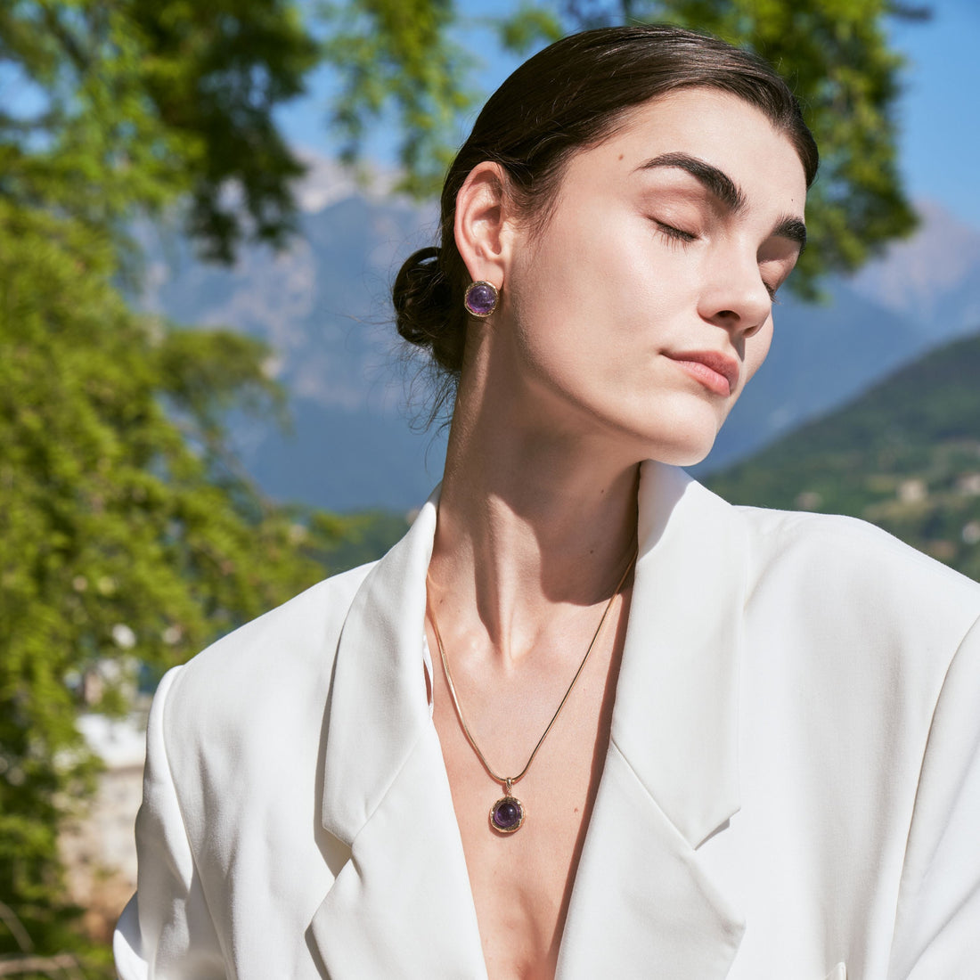 Aeolian Whispers Amethyst Necklace