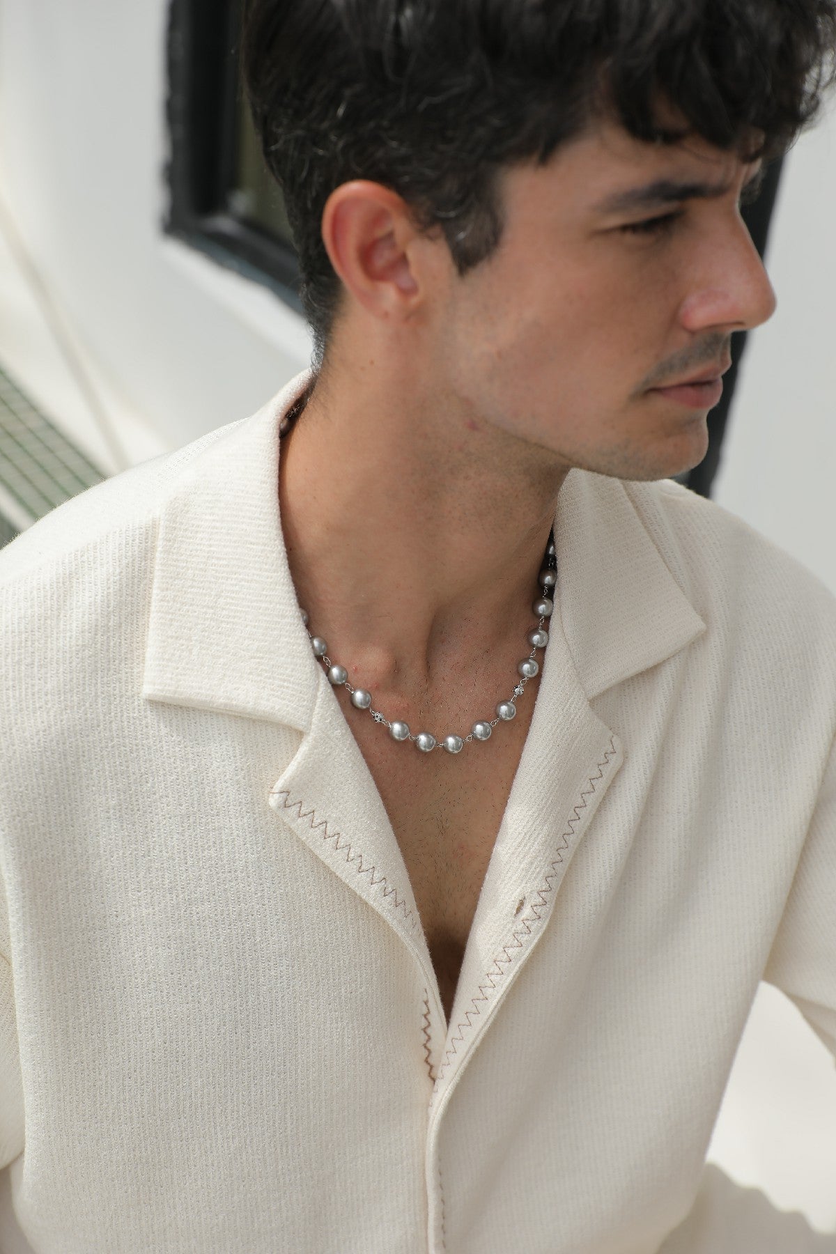 Leopard Shell Pearl Necklace - Light Gray