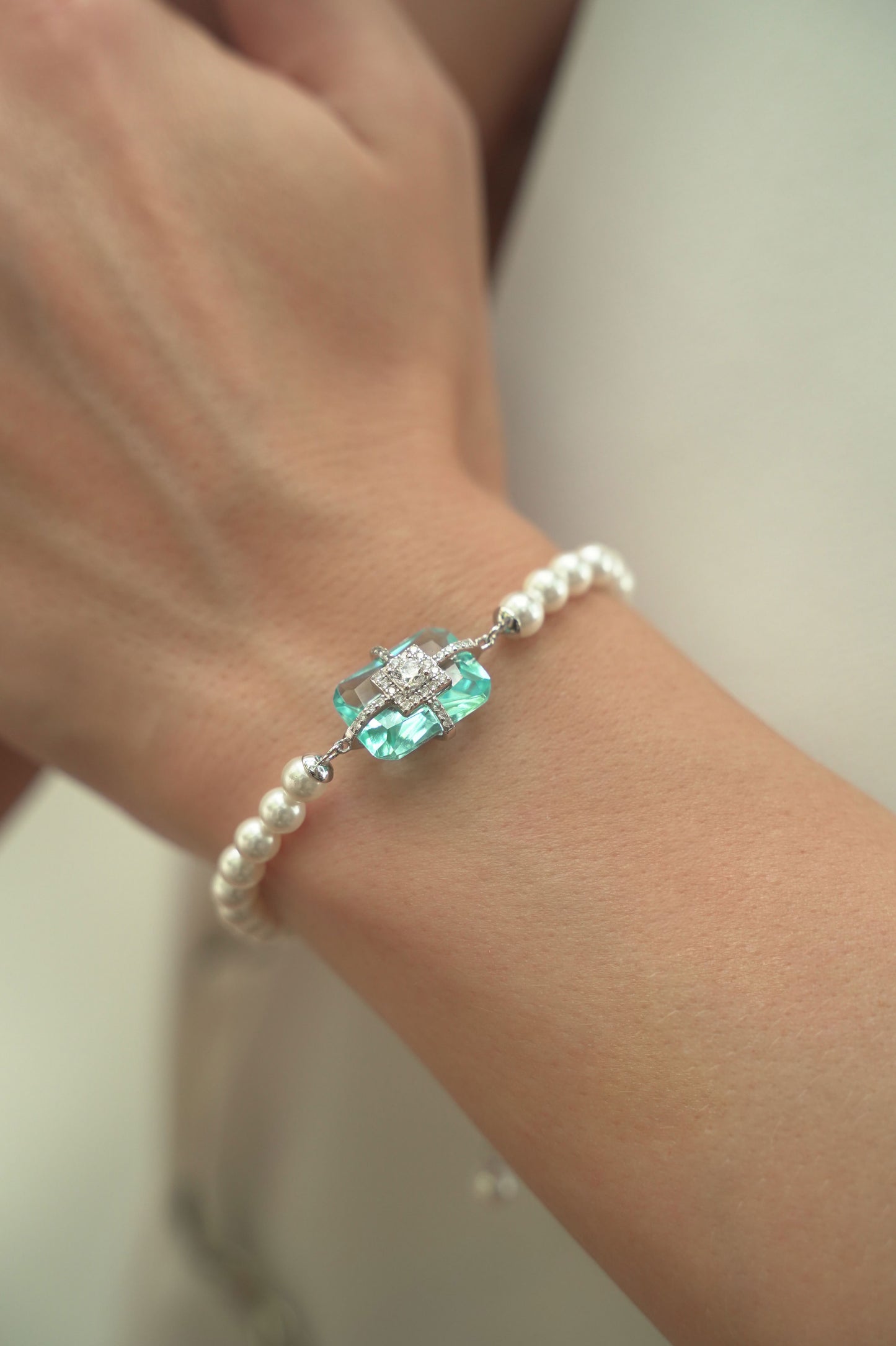Cross Crystal Bracelet