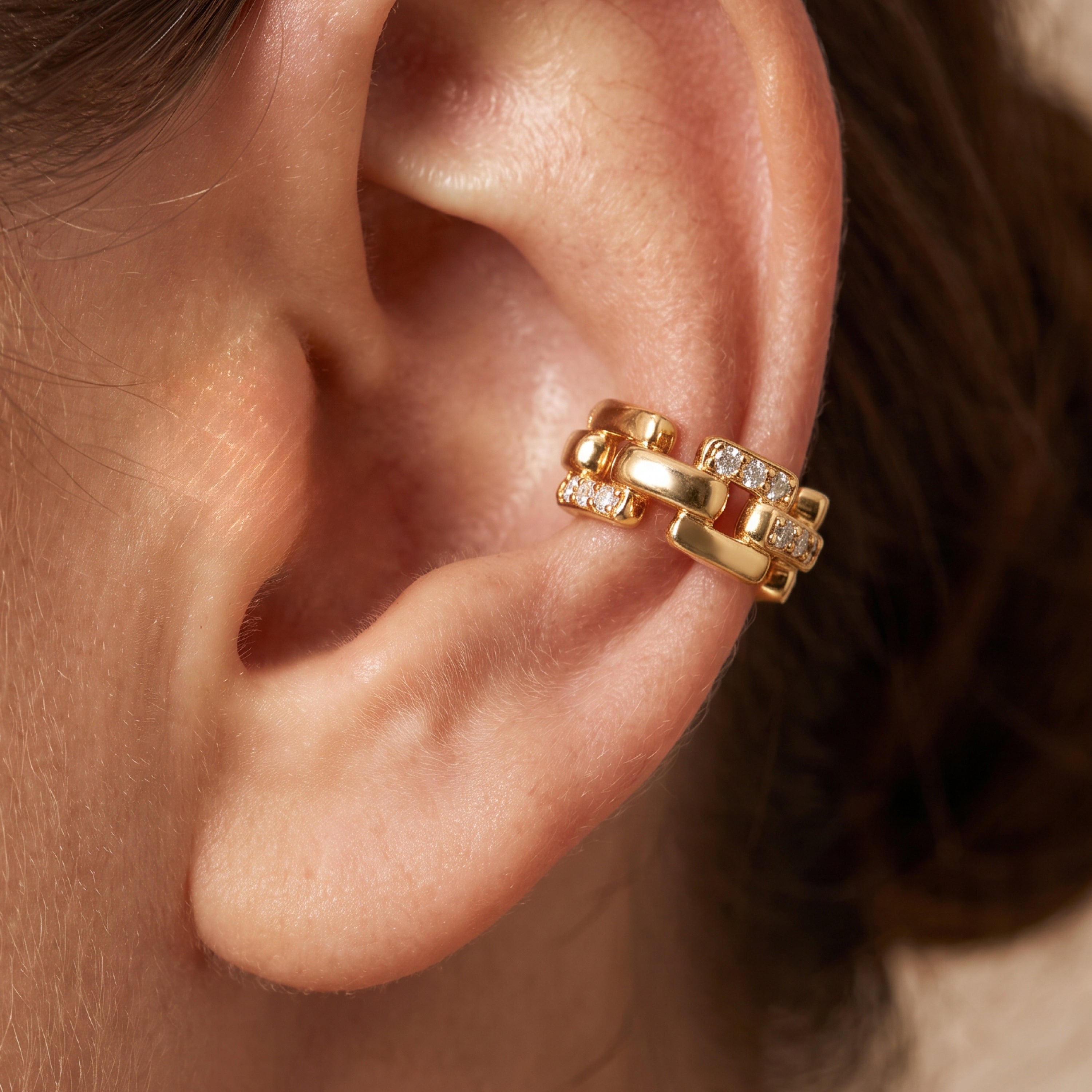 Rome Starlight Chain Ear Cuff