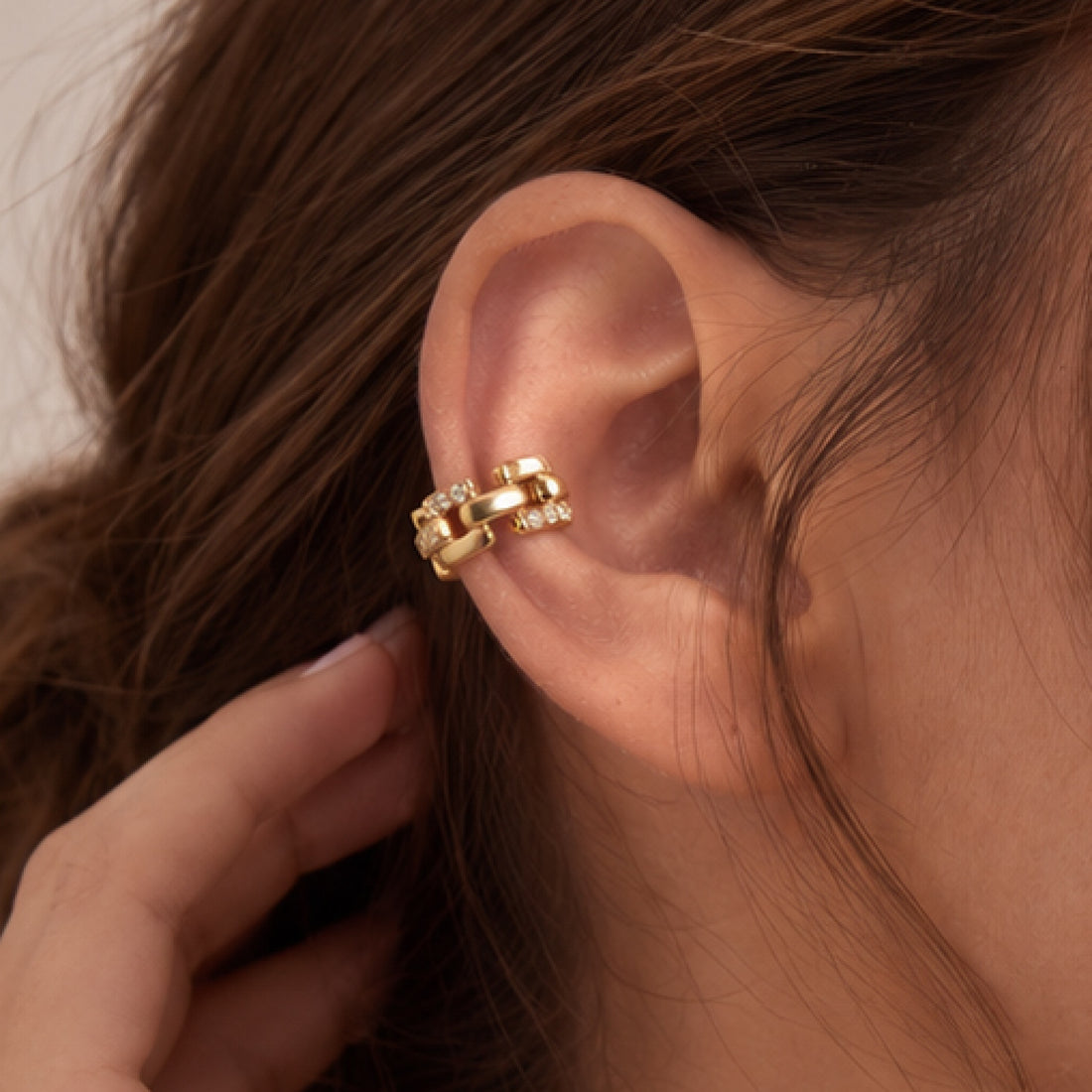 Rome Starlight Chain Ear Cuff