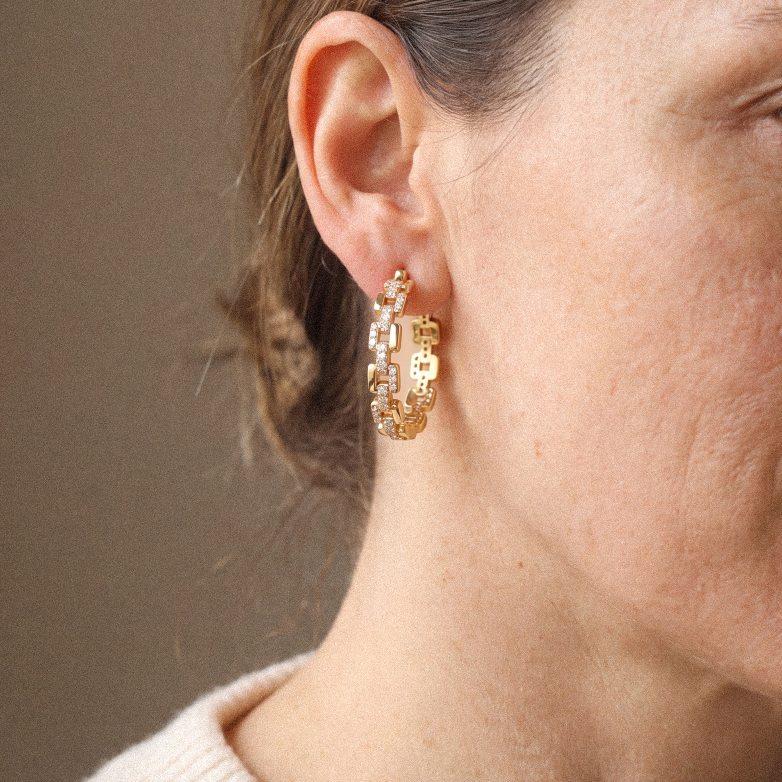 Rome Starlight Chian Hoop Earrings