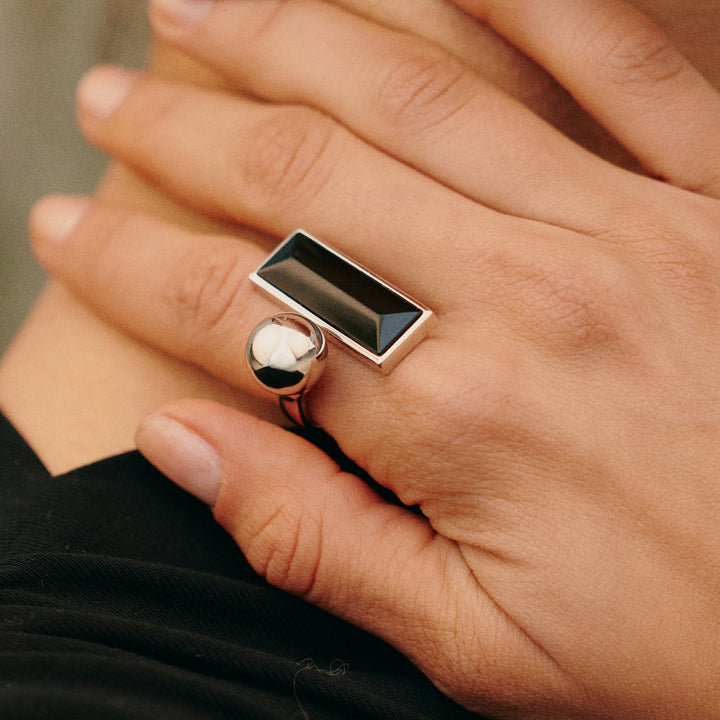 Nocturne Ring