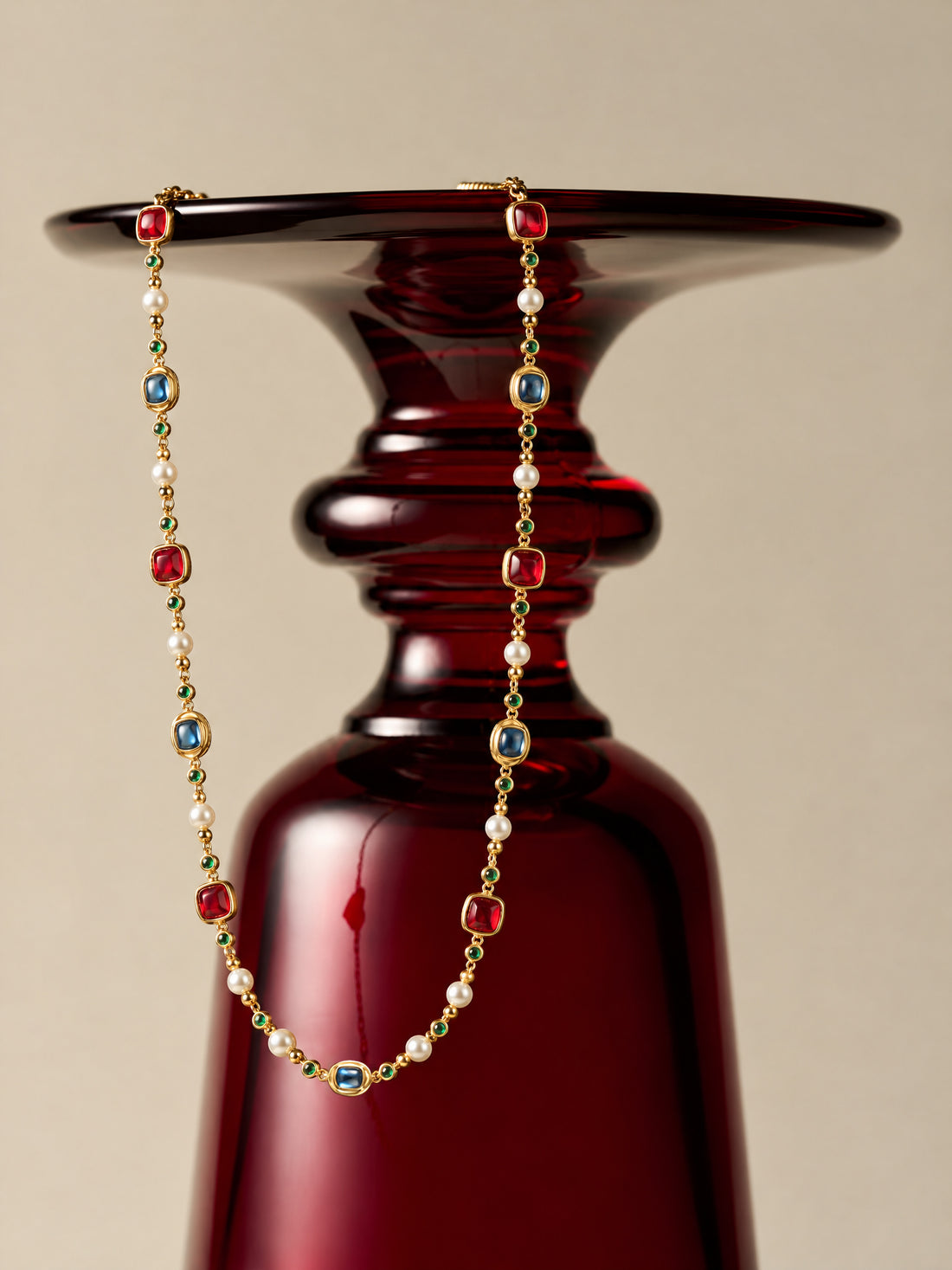 Collier long roi byzantin