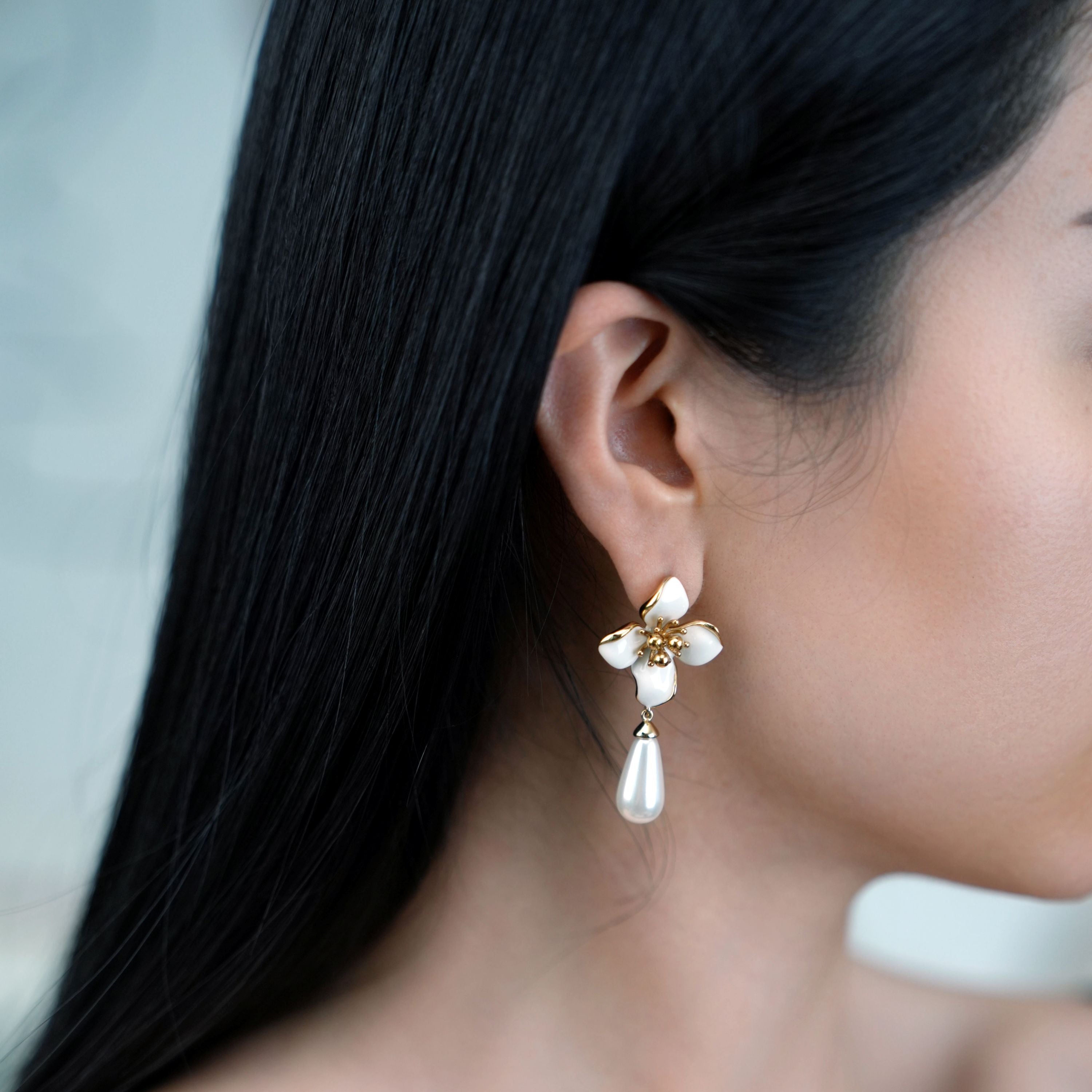 Iris Blossom Pearl Earrings