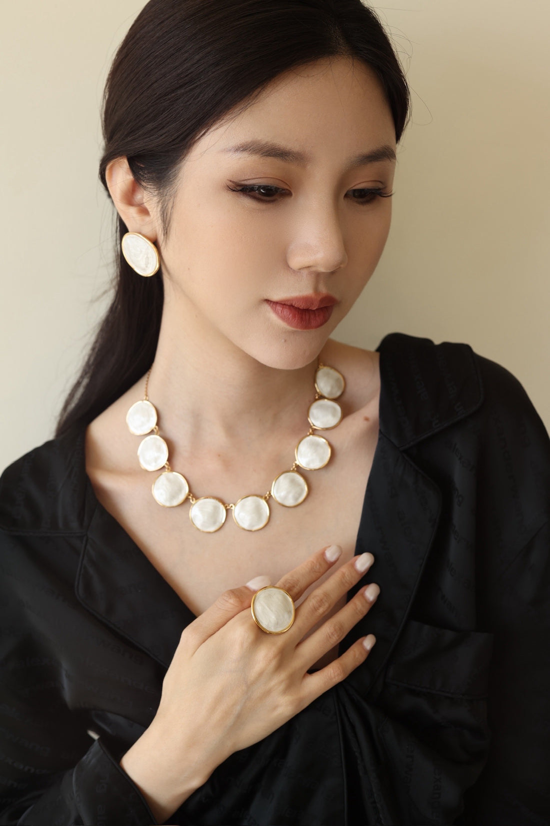 White Enamel Ripple Necklace