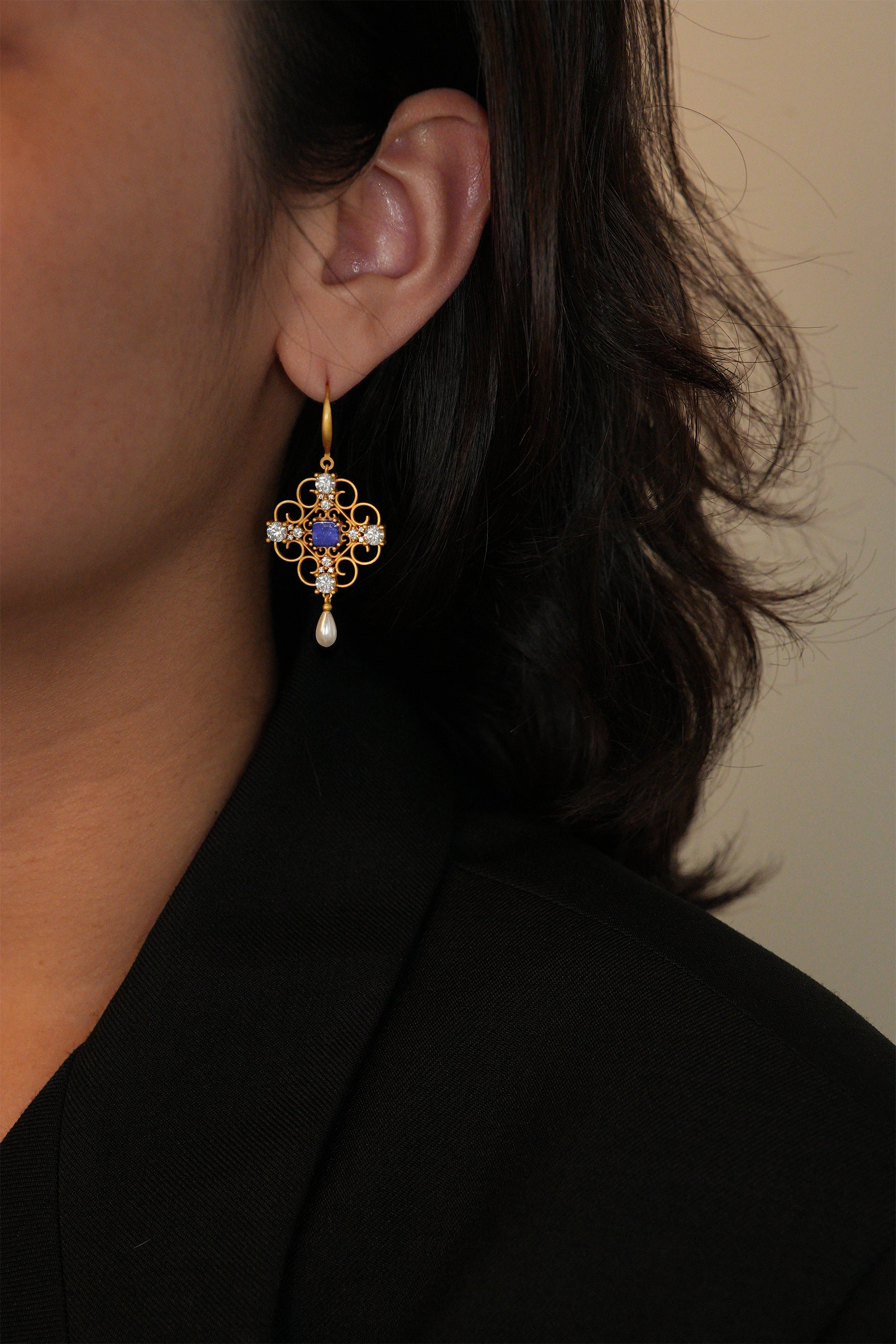 Orchid Dream Pearl Earrings