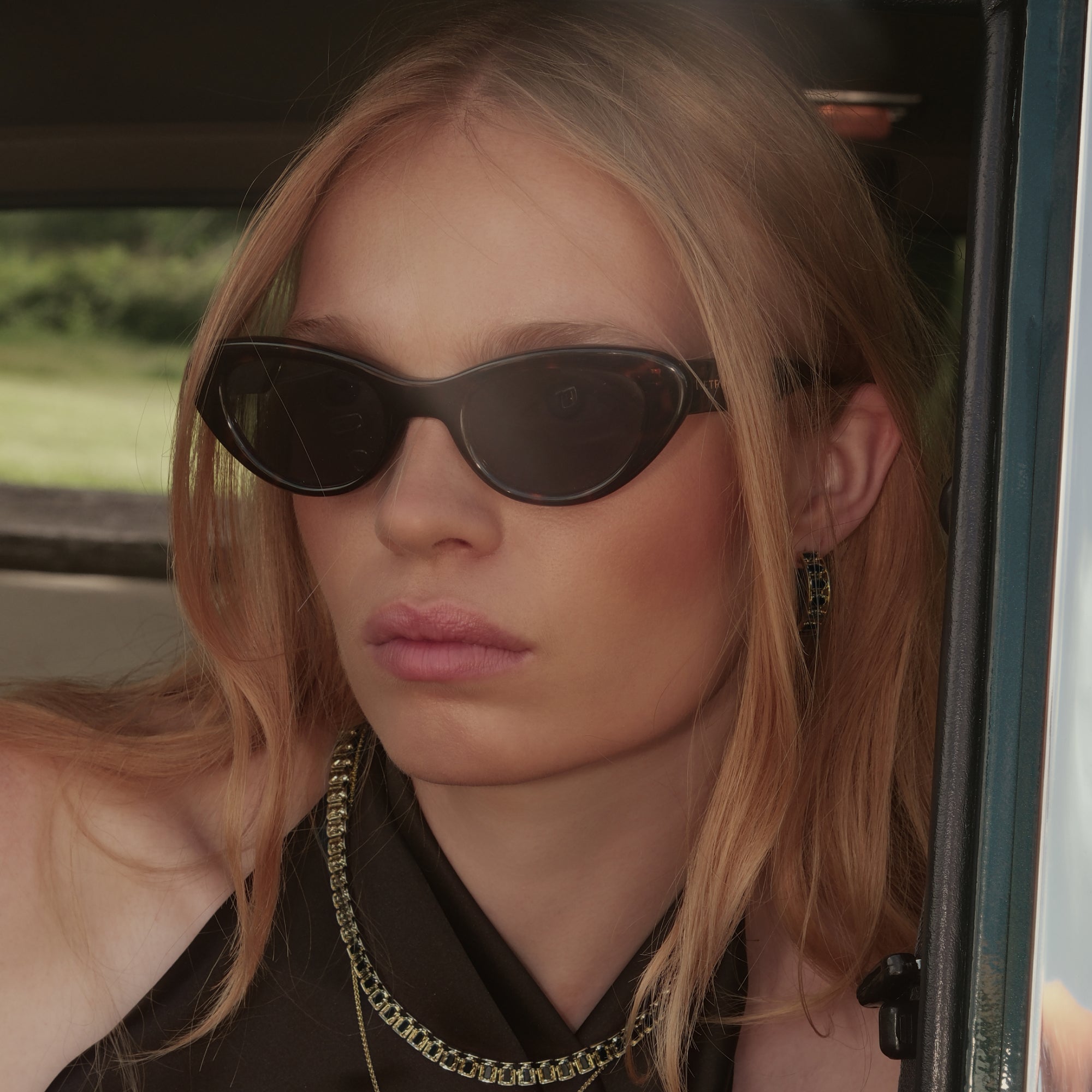 RC Retro Cat-Eye Sunglasses