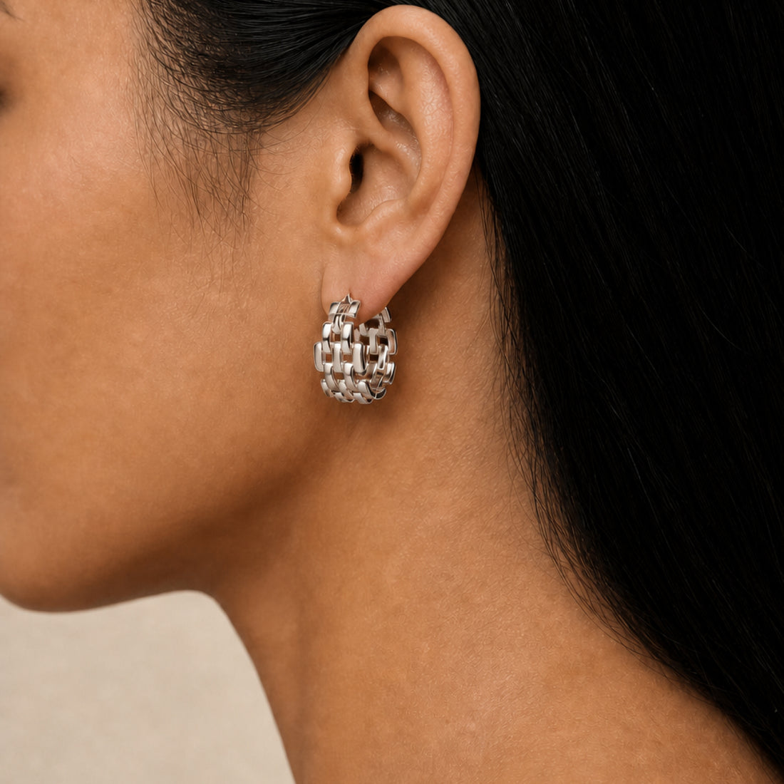 Rome Chain Silver Ear Cuff
