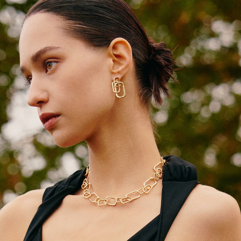 Roman Arc Golden Necklace