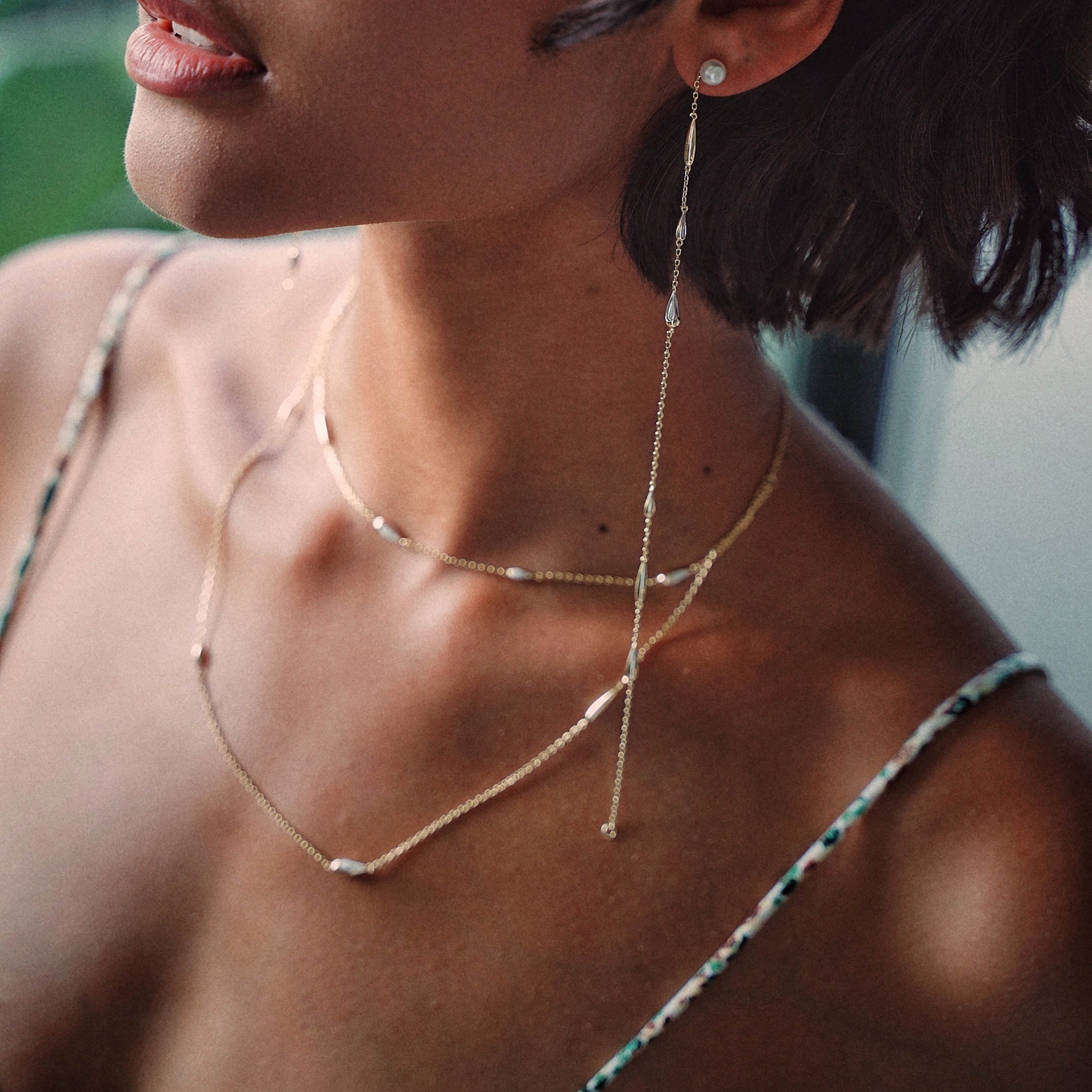 Gold Teardrops Necklace