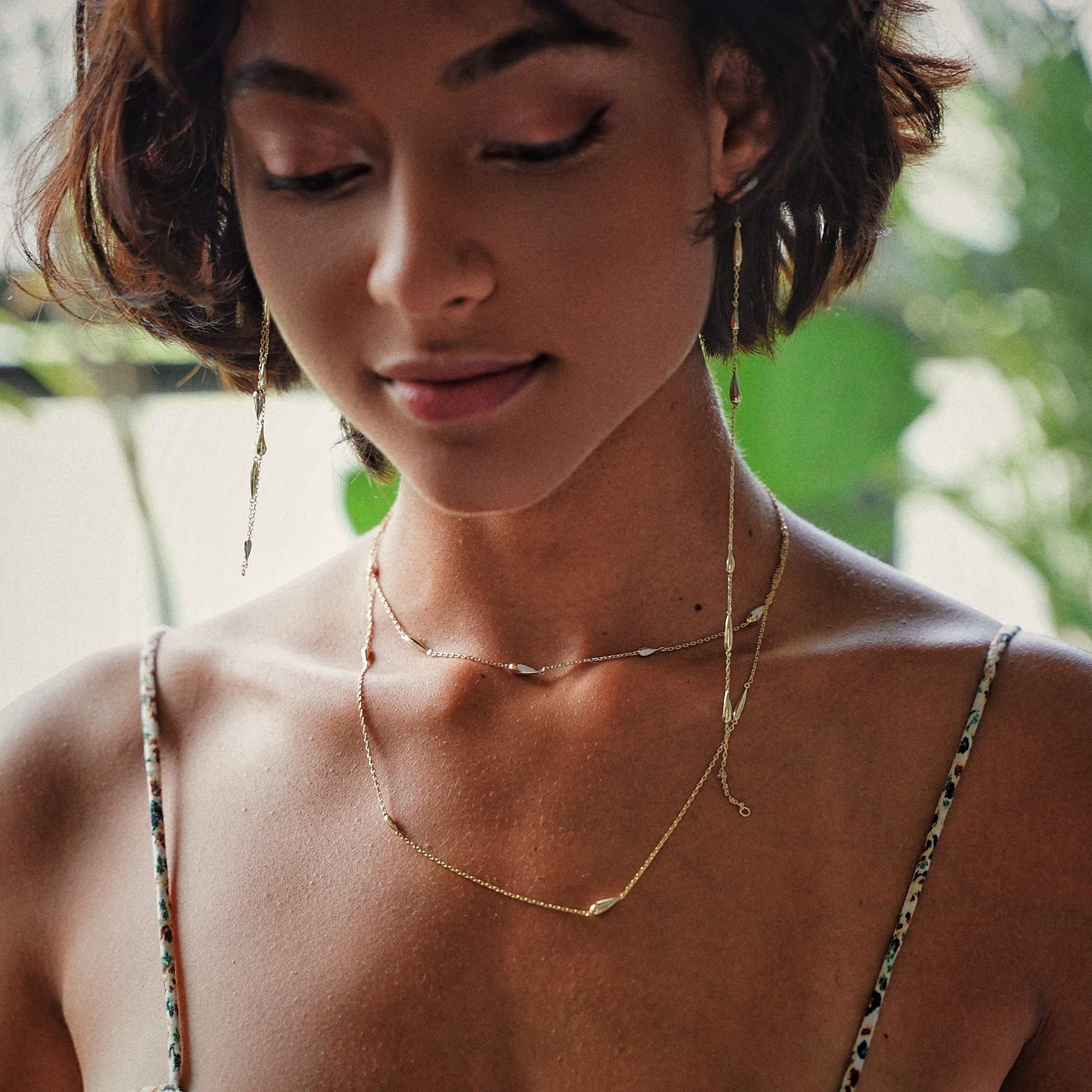 Gold Teardrops Necklace