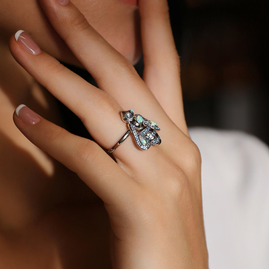 Honey Bee Ring
