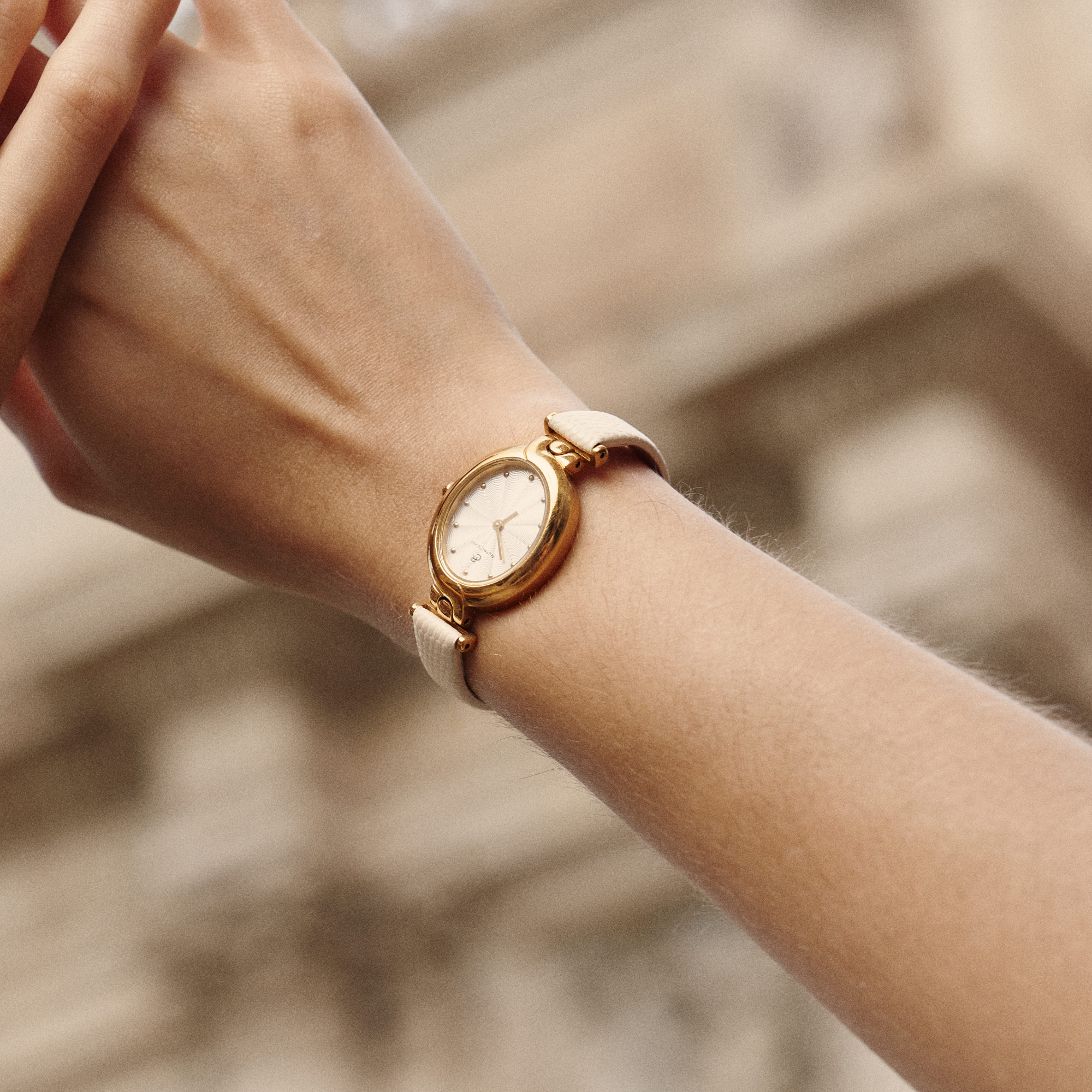 Vatican Treasures Watch - White