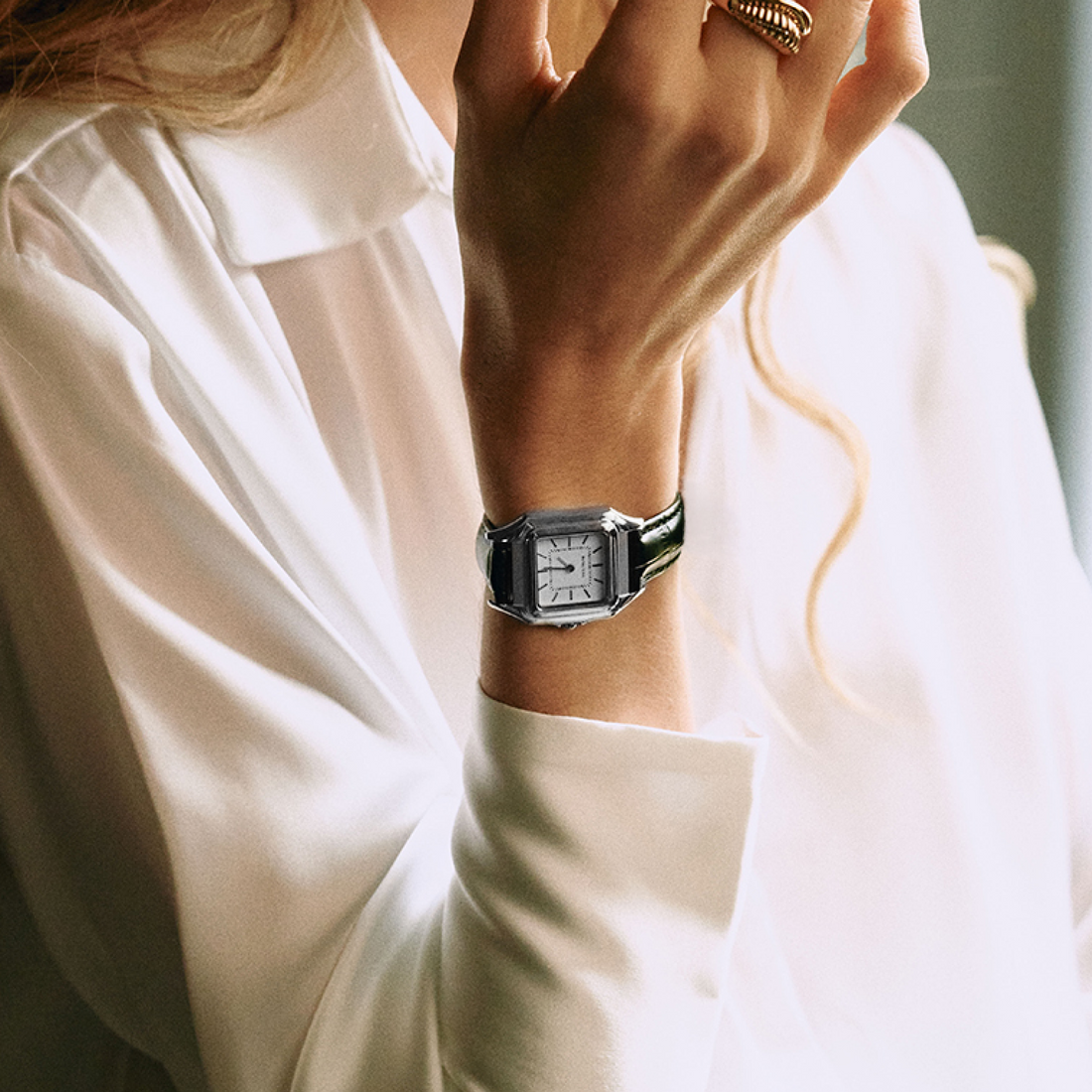 Vatican Majesty Watch - Black & Silver
