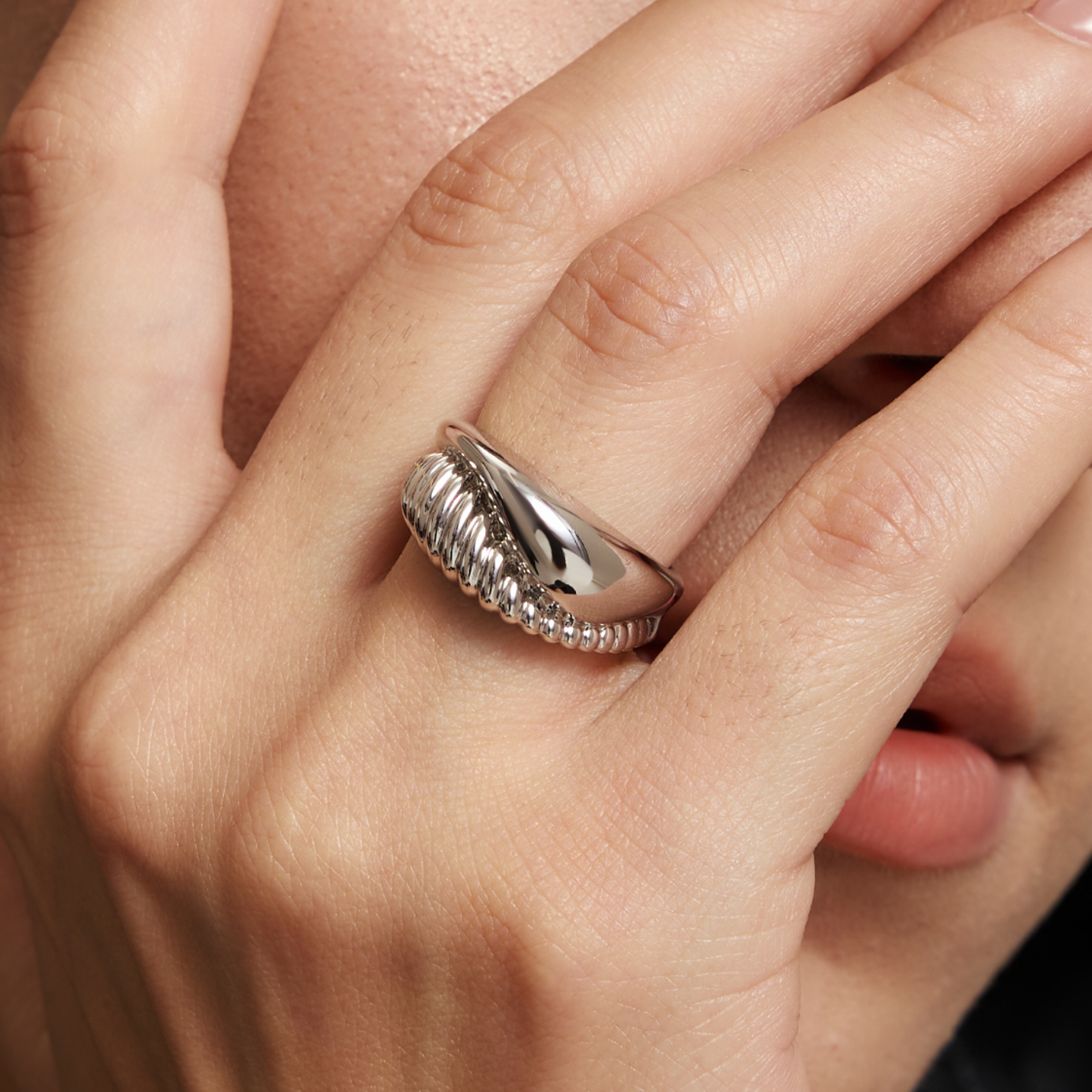 Anello Goccia
