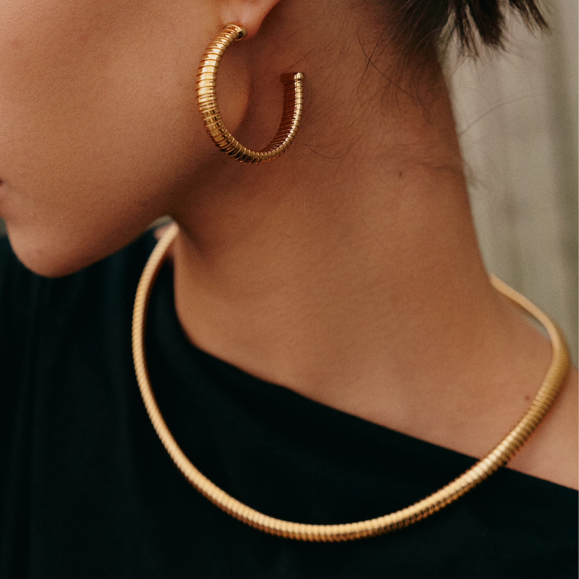 Gold Minimalist Choker