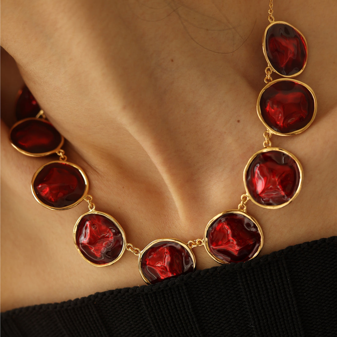 Enamel Ripple Necklace