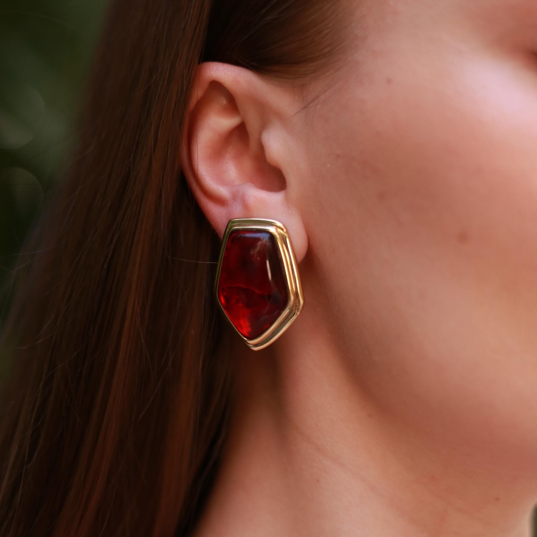Rome Velvet Earrings / Ear Clip