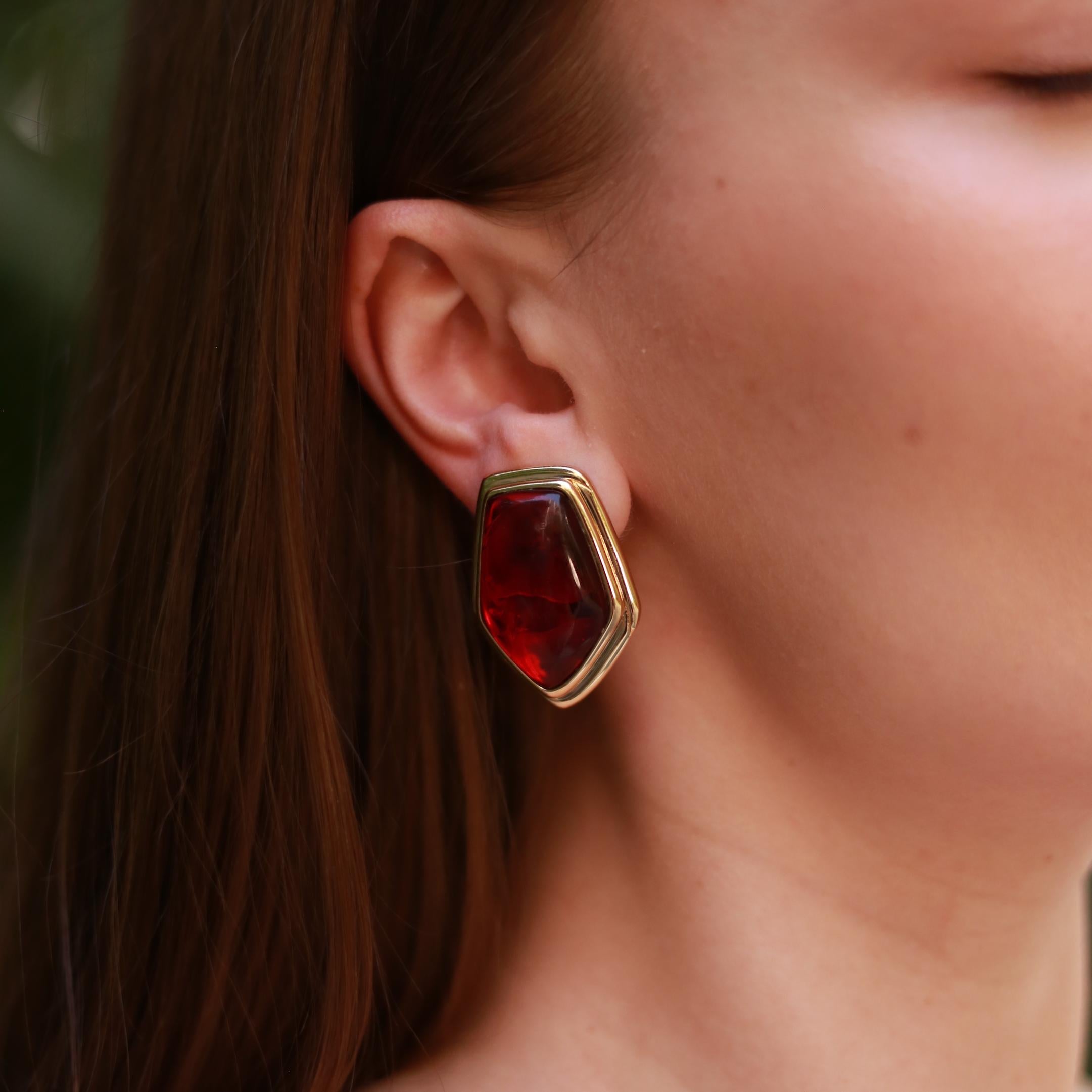 Rome Velvet Earrings / Ear Clip