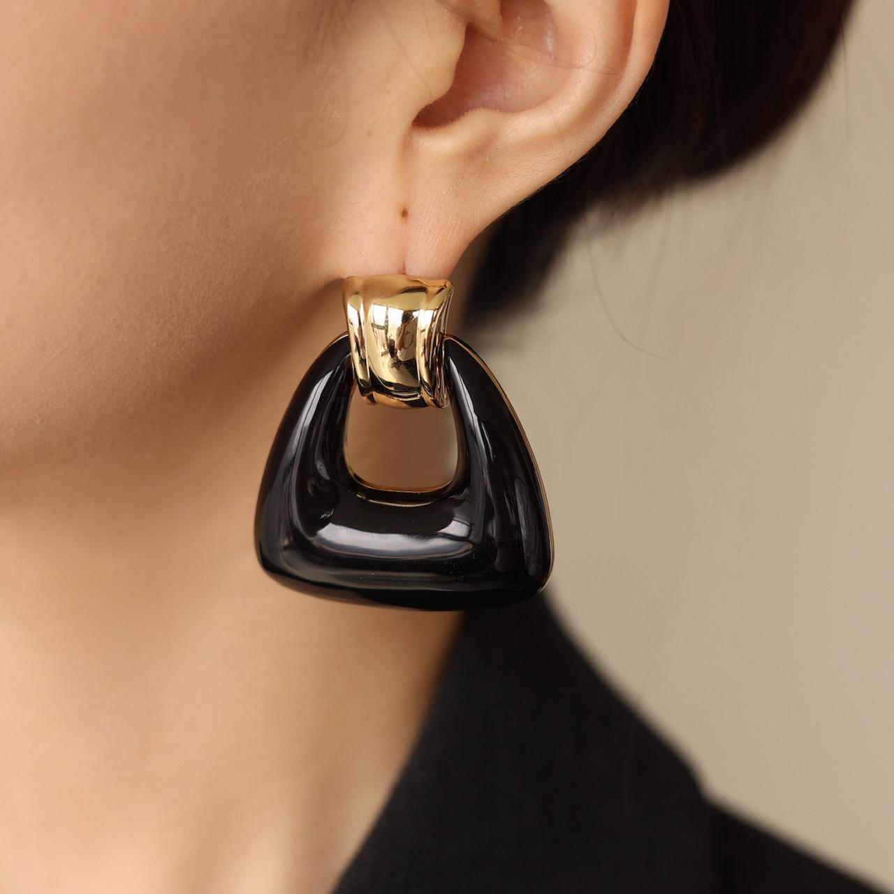 Ostuni Black Earrings