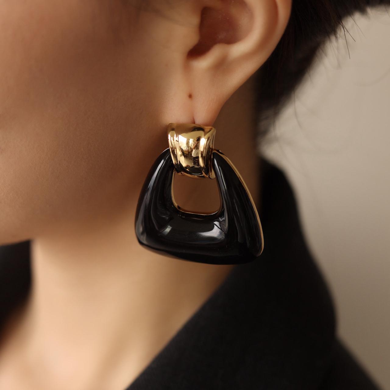 Ostuni Black Earrings