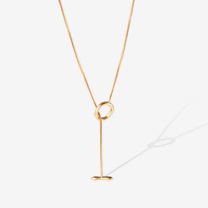Whispers Vine Golden Necklace