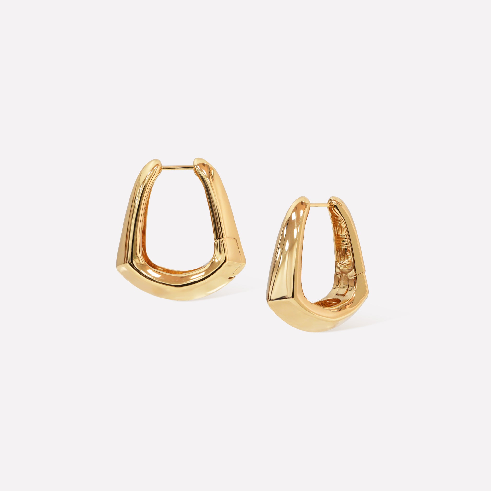 プリズム ロック ピアス