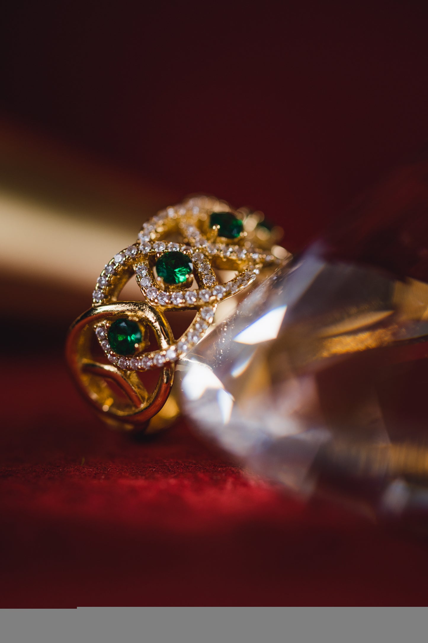 Baroque Gold & Green Ring